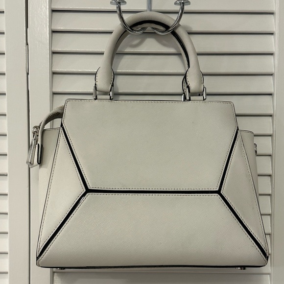Michael Kors  Prism Bag - Picture 3 of 12